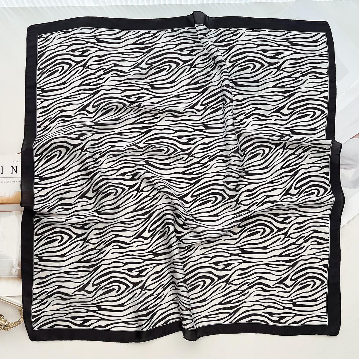 

Ретро Зебра Узор Имитация Шелка Шарф Весна И Лето Женский Декоративный Универсальный Профессиональный Инструмент Квадратный Шарф