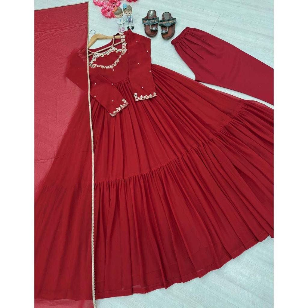 Neuer Designer Party Wear Look Ausgefallenes Kleid, Dupatta & Unterteil Set
