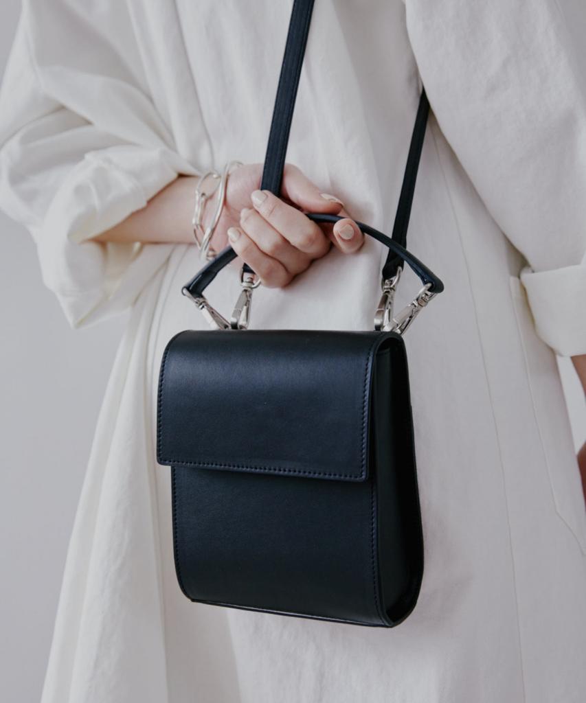 Leeho Muro (Black)