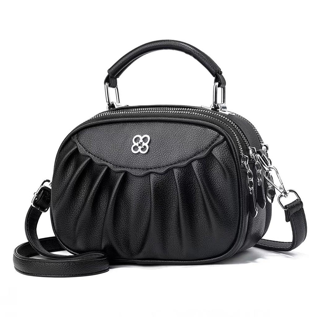 Trendy Hong Kong Portable Women's Sling Phone Bag Featuring Elegant Chain Details
