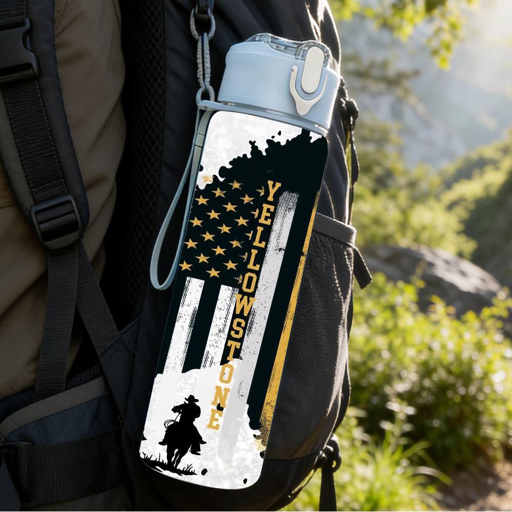 1PC Distressed American Flag Mountain Scene 750ml Color Plastic Water Bottle Leakproof Flip Straw Lid For Sports Office Home Use