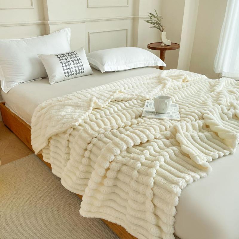 Solid Color Imitate Rabbit Plush Blanket Winter Thick Soft Warm Multifunctional Blanket High Weight Flannel Office Sofa Nap Blanket