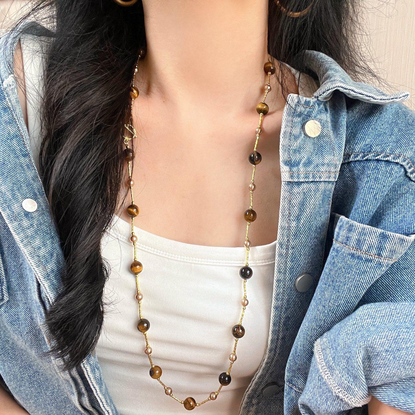 

Boutique Natural Tiger S Eye Stone Mocha Brown Coffee Imitation Pearl Design Sense Sweater Chain Necklace Collarbone Chain, Fidelity
