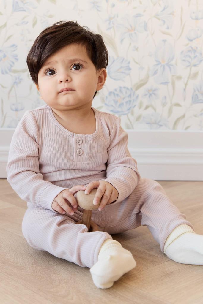 Jamie Kay OCM Ribbed Long Sleeve Bodysuit in Violet Tint Baby Size Size 80 (JBCO259015), LPNK,
