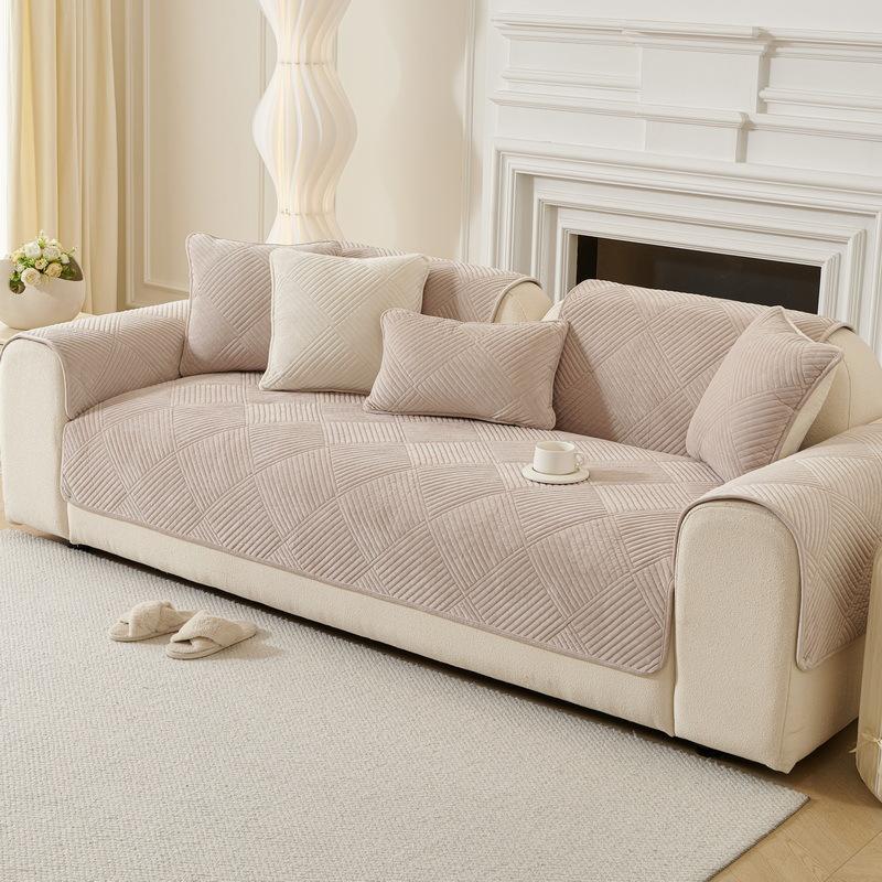 

Plush Sofa Cushion Fabric Seat Cushion European Non-Slip Flannel Sofa Towel Cover Special-Shaped Sofa Cushion Simple Modern Winter 70*70cm