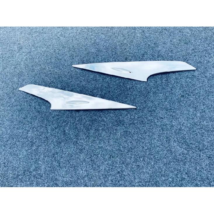 For Toyota Yaris Cross (XP210)    Car Accessories ABS Chrome Headlamp Lamp Eyebrow Trim Molding