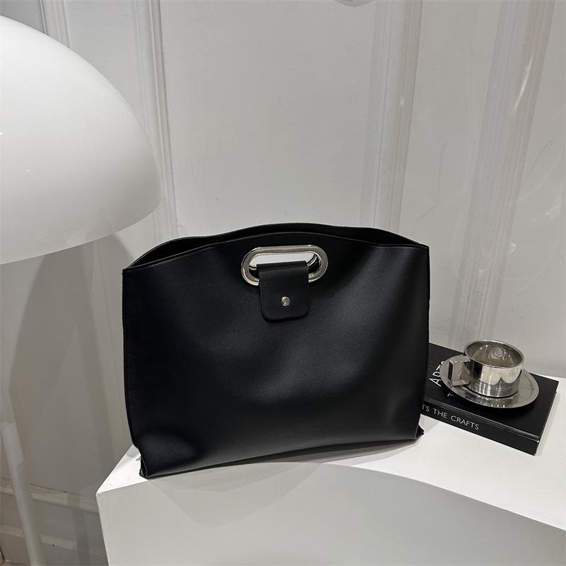 Handtasche mit großer Kapazität, einfarbig, Damen Herbst, neu, trendig, modisch, Pendeln zur Arbeit, Retro, vielseitig, Umschlagtasche