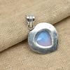 Mleczny Opal Kamień Szlachetny Ręcznie robiona Biżuteria ze Srebra Próby 925 Niesamowity Wisiorek