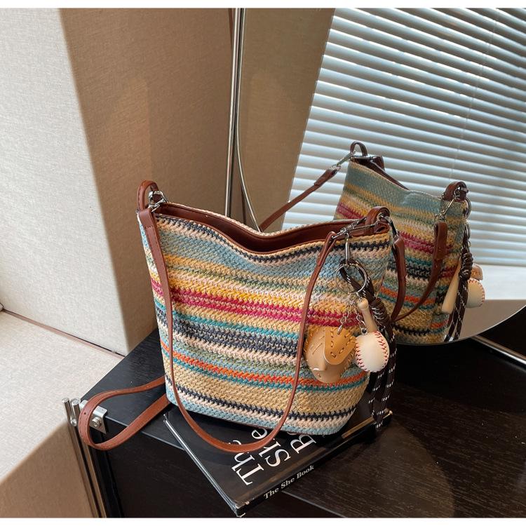 

Women s Minimalist Rainbow Woven Tote & Crossbody Bag Without Pendant