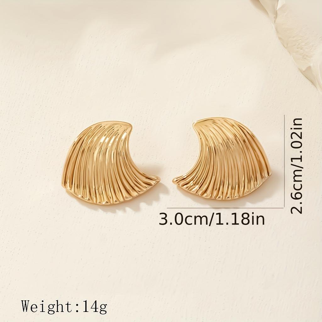 Personalized waves geometric simple earrings retro pleated design sense temperament light luxury stud earrings earrings women