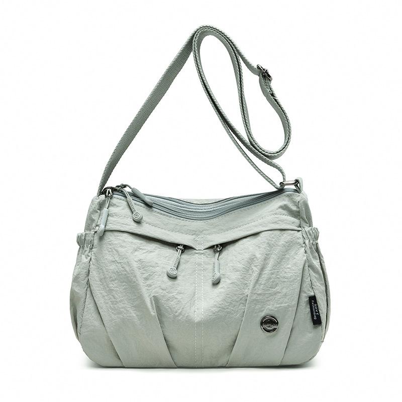 Женская сумка кроссбоди из нейлоновой ткани водонепроницаемая легкая дорожная одноплечевая многослойная сумка через плечо сумка для мамы для поездок на работу 28CM20CM11CM 3369₽