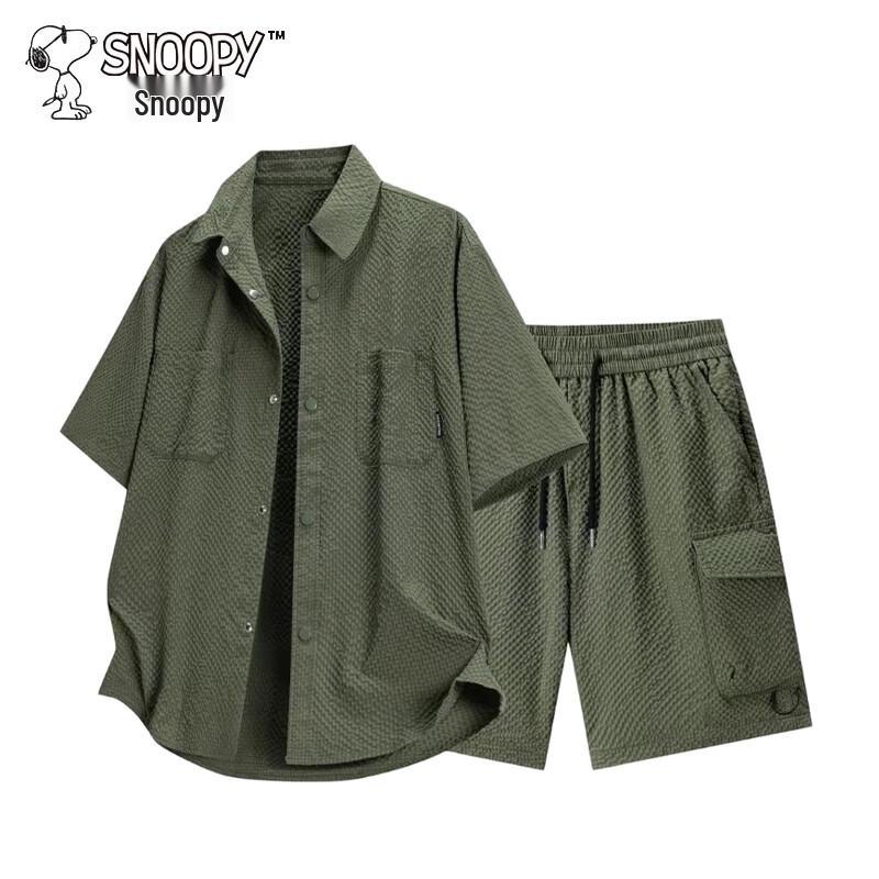 Snoopy Men s Short Sleeve Shirt & Shorts Set S