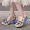 Neue Sommer-Mode Keilabsatz Sandalen Frau Böhmische Kristallriemen Plateau Sandalen für Frauen Dicke Sohle Rutschfest Strand Hausschuhe