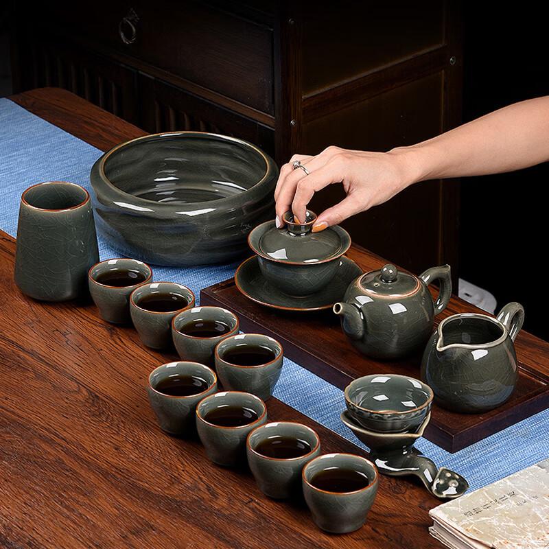 Elegant Chinese Ceramic Tea Set Gift Box