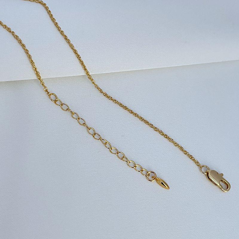 Elegant Sun Pattern Square Pendant Necklace for Women