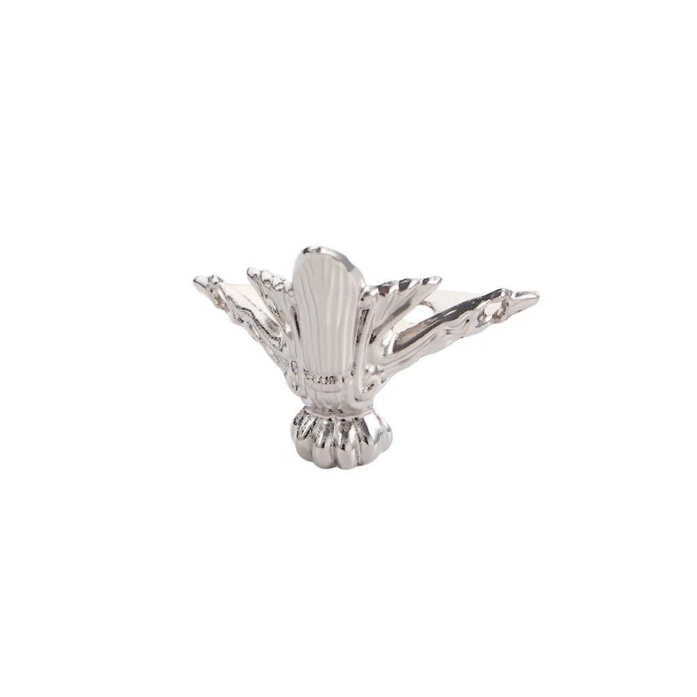 

4 шт. антикварный угловой протектор, бронзовый сундук для ювелирных изделий, деревянный корпус, декоративные ножки, металлический угловой кронштейн, фурнитура