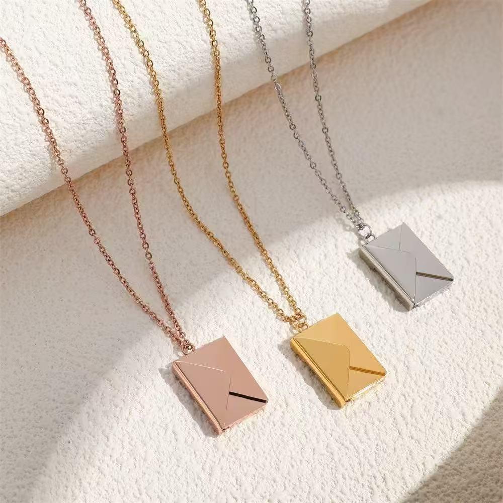 Personalized Titanium Steel Love Letter Necklace - Engravable Fashionable Women's Clavicle Chain