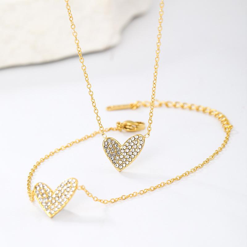 Elegant Micro Pave Zirconia Collarbone Necklace Bracelet Set Heart Pendant Jewelry For Women Gift