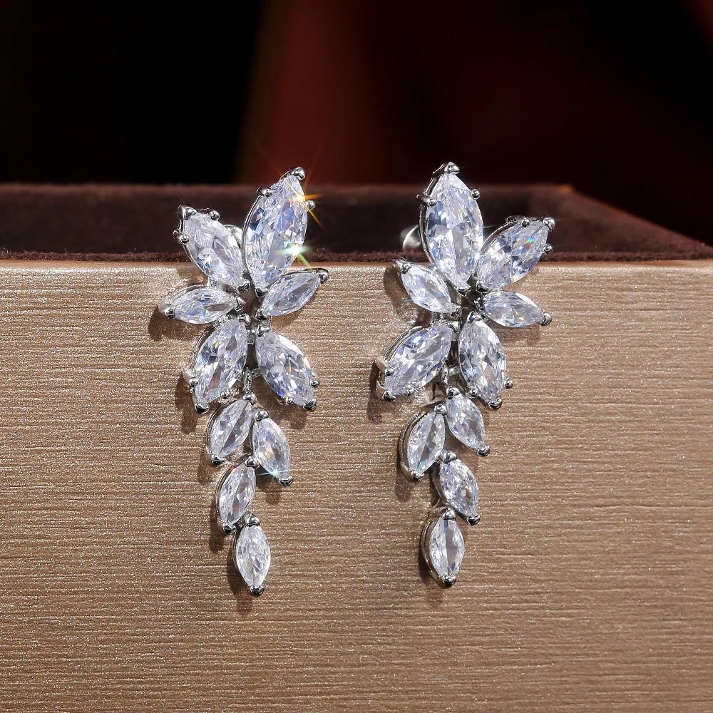 CAOSHI Stylish Wedding Jewelry Drop Earrings for Women Graceful Luxury Silver Color Bright Zirconia Pendant Accessories Gifts