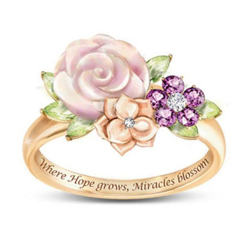 

Chenrui Wish Creative Emerald Inlaid Flower Ring with Horse Eye Diamond Size 6