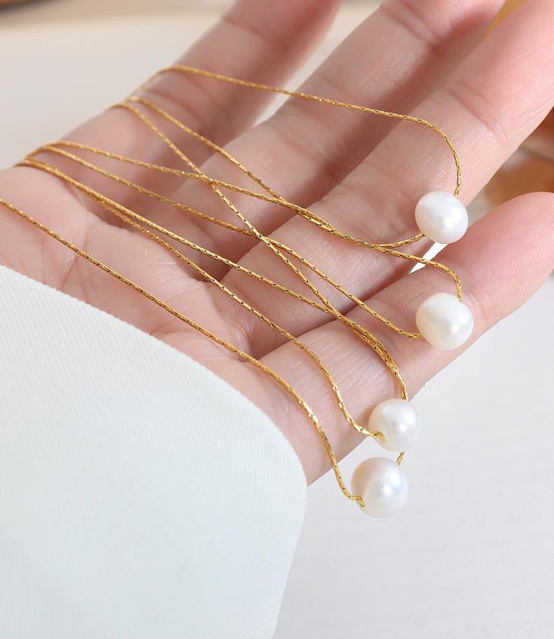 Exquisite Minimalist Freshwater Pearl Pendant Necklace, 18K Gold-Plated Titanium Steel Clavicle Chain