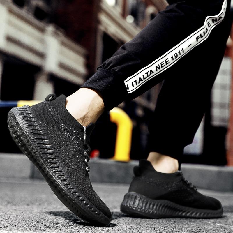 Spring new sports shoes trendy men's shoes lightweight breathable running shoes one pedal casual socks shoes