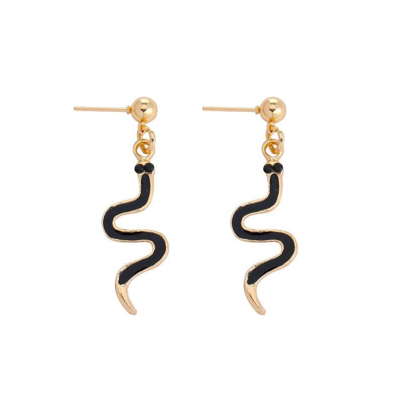 Fashion Accessories Personality Creative Curved Snake Earrings Alloy Drip Snake Earrings Female Small Snake Ears