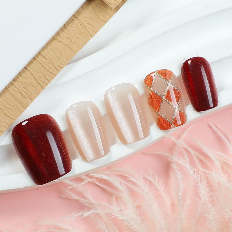 Set of 30 Pink Cat Eye Starry Sky Wearable Detachable False Nail Art Pieces