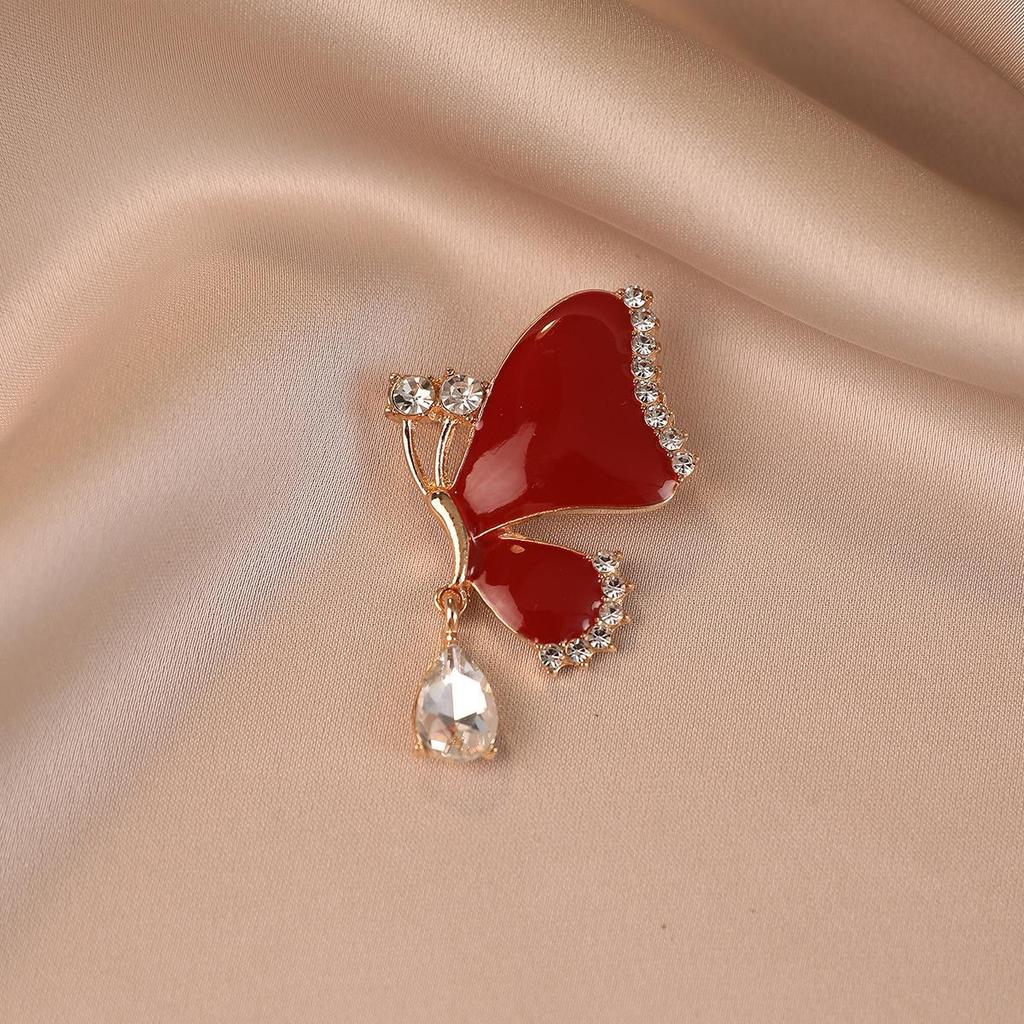 2026 High-End Butterfly Brooch: Elegant Summer Accessory for Shirts and Suits