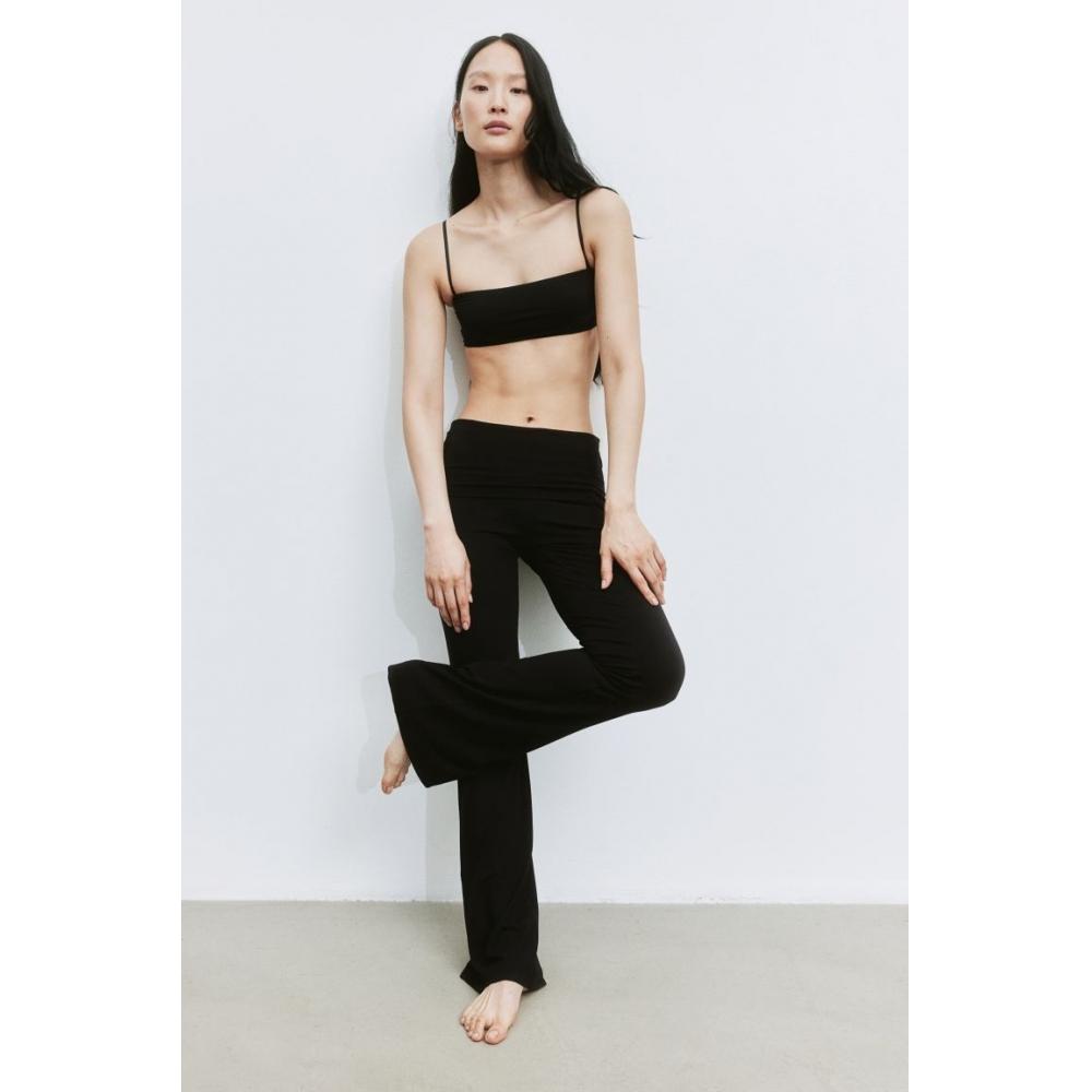 

Брюки-клеш из джерси HM, черные