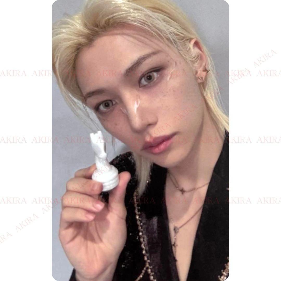 STRAY KIDS Япония СЕЗОННЫЕ ПОЗДРАВЛЕНИЯ 2026 FORCE ОФИЦИАЛЬНАЯ ФОТОКАРТОЧКА FELIX