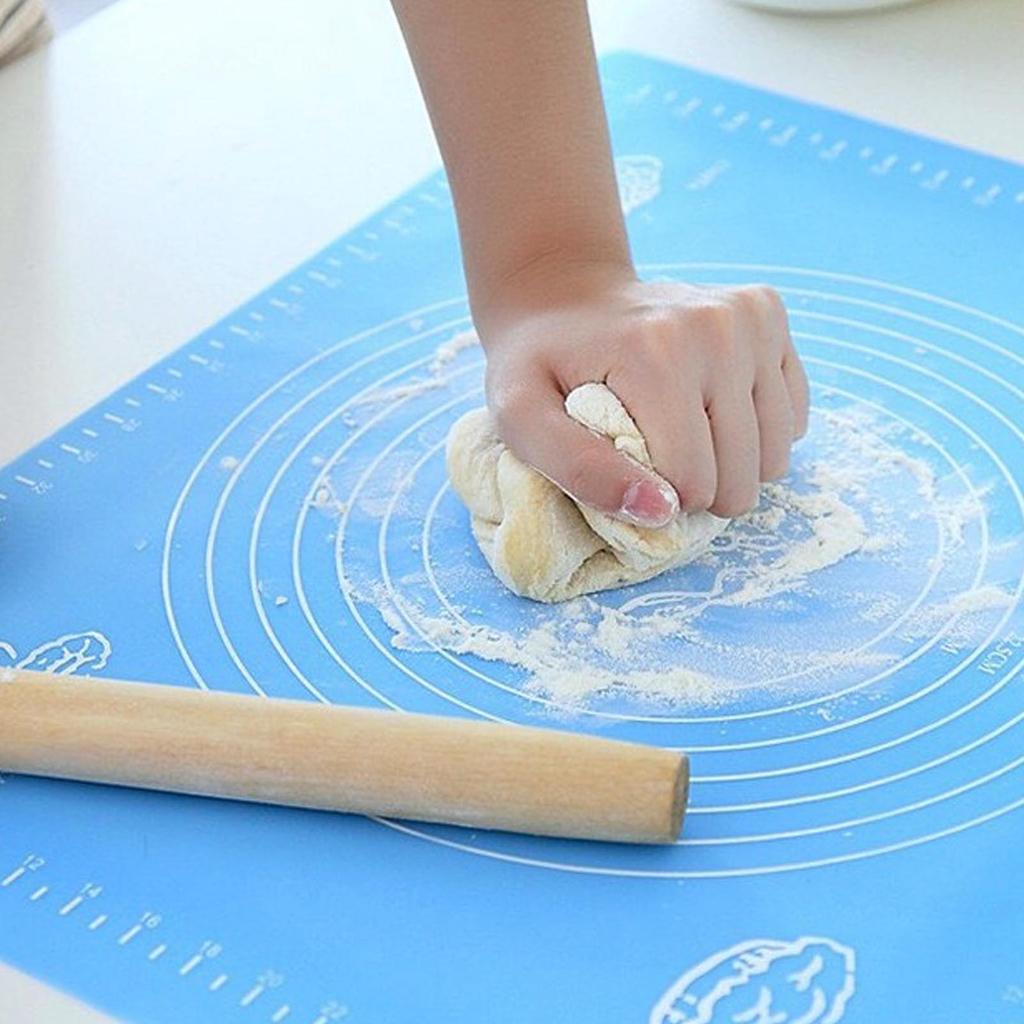 Non Stick Silicone Pastry Mat Thick Silicone Baking Mat with Msurements for Baking Rolling Pastry Dough Pizza