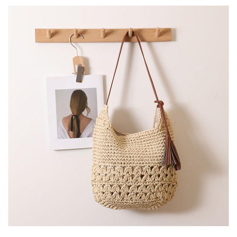 IELGY Hollow Straw Bag Tassel Woven Seaside Vacation Beach Bag Leisure