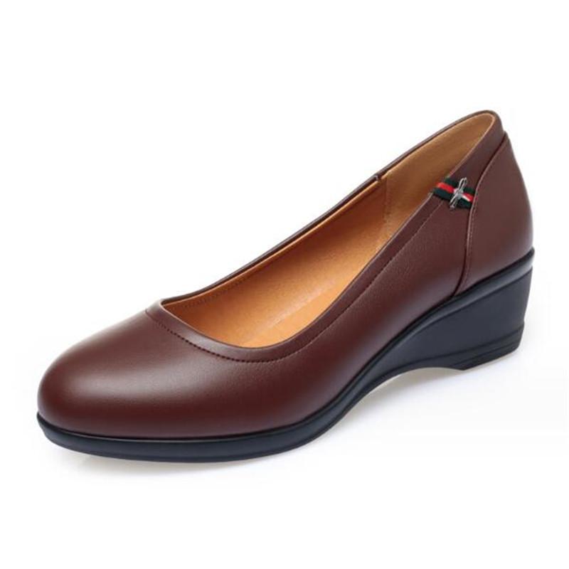 Fashion New Women Soft Leather Low Heel Comfortable Middle Aged Pumps Office Work Casual Wedges Shoes