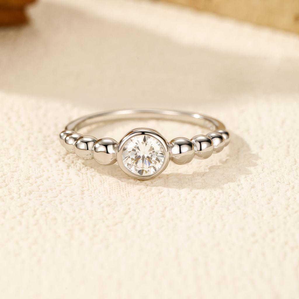 MODIAN 0.5Ct VVS1 Moissanite Rings 925 Silver Fashion Stackable Finger Ring For Women Wedding Anniversary Jewelry