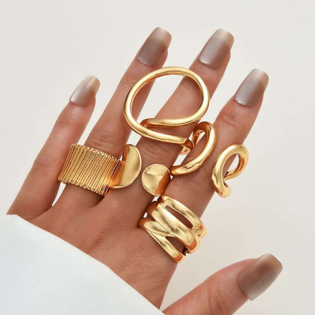 

5/6 Pcs Irregular Smooth Lines Rings for Women Retro Geometric Punk Exaggerated Gold Color Rings Set Fashion Party Jewelry Gifts