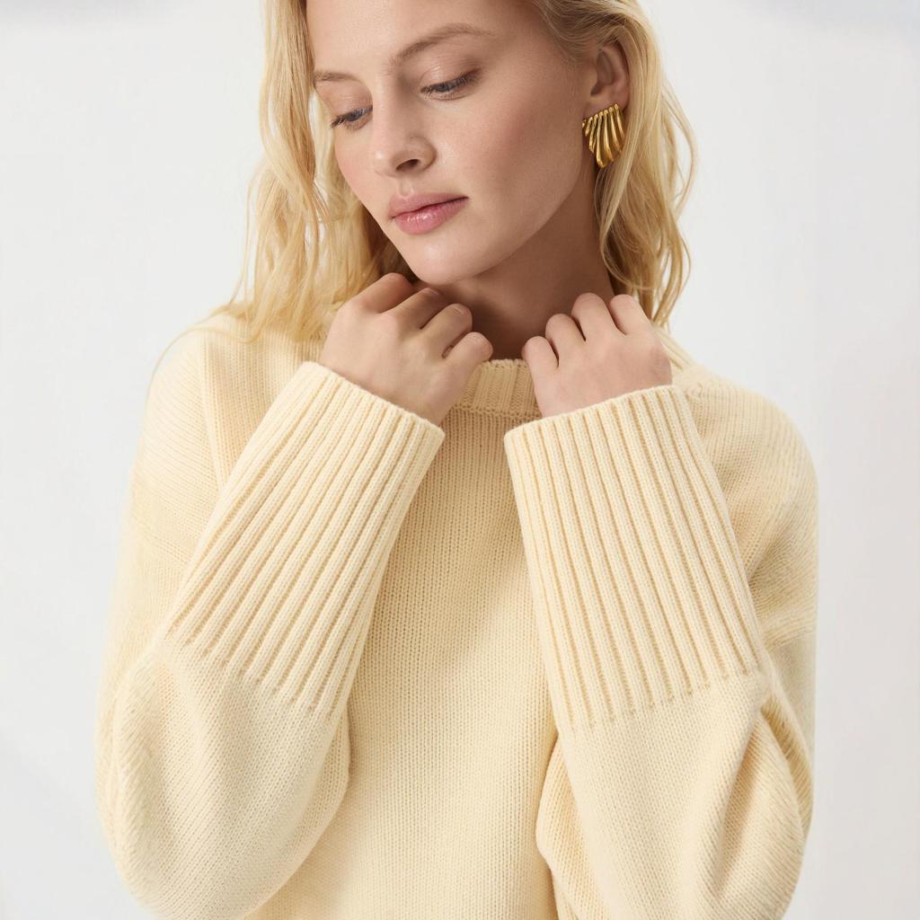 2026 European & American Loose Round Neck Cotton Sweater: Women's Solid Knit, Lazy Style, Long Sleeve Pullover for Spring & Autumn