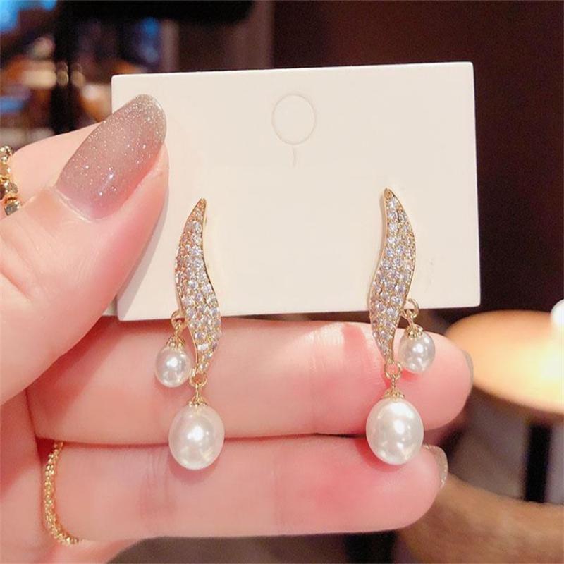 Korean New Simple Temperament Pearl Earrings Fashion Small Versatile Earrings Women's Jewelry