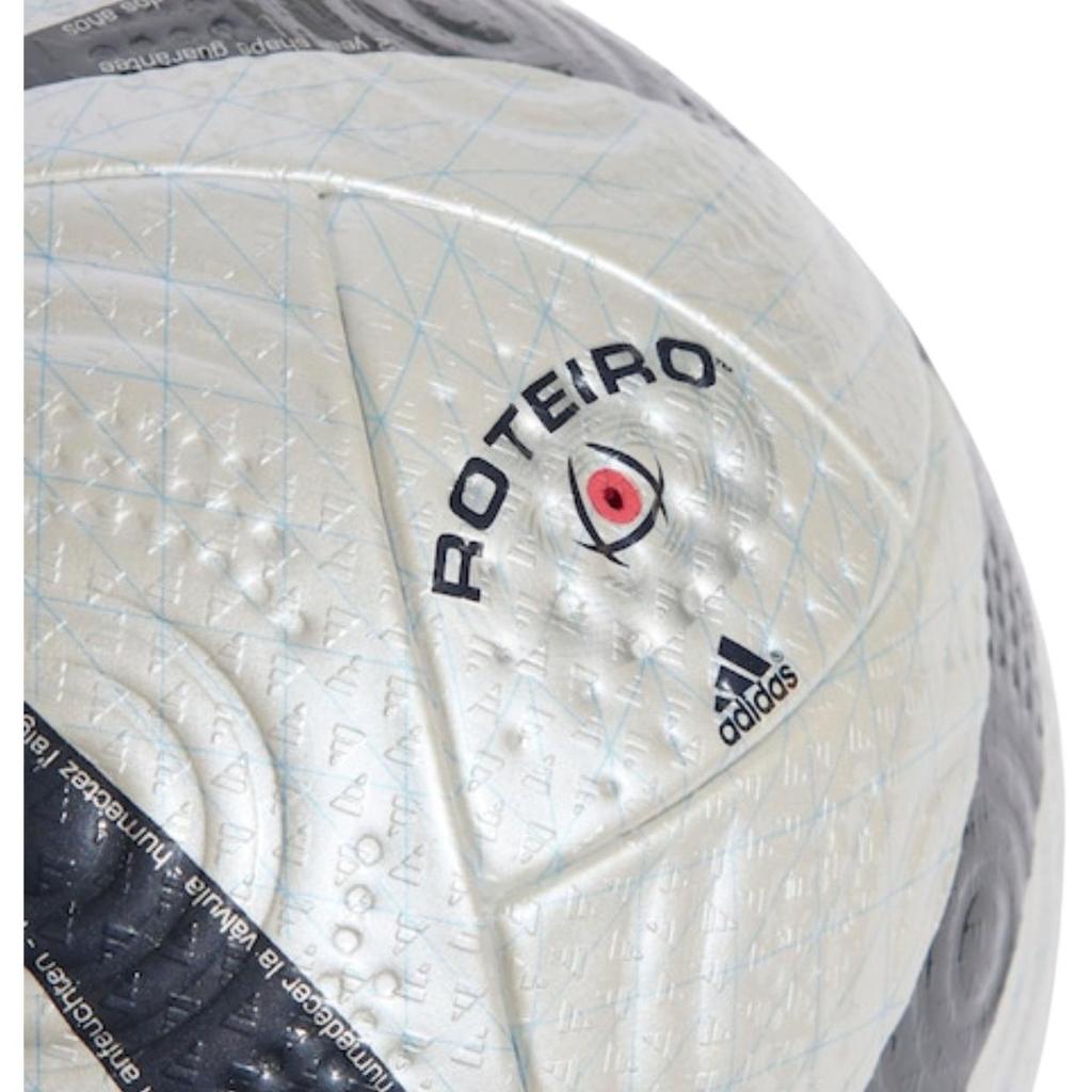 adidas Size 5 Soccer Ball Unisex White Black Iw4562