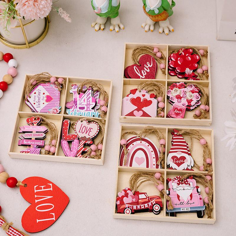 Charming Pink Wooden Valentine's Day Hanging Decor With Creative Heart Design Set
