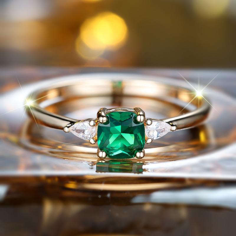Golden Luxury Geometric Green Zircon Ring for Women Engagement Ring Wedding Party Jewelry Gifts