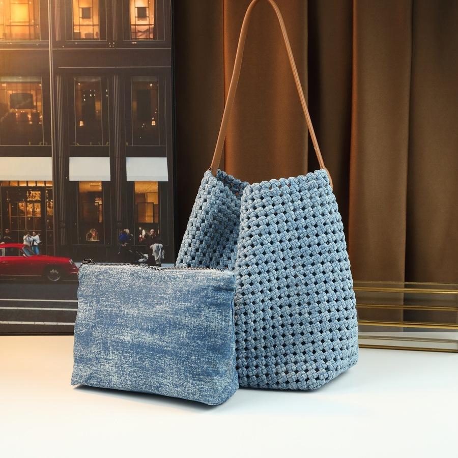 

Handwoven Bag Nylon Cloth Hollow Bag Large Capacity Bucket Bag Casual Versatile Child And Mother Bag Underarm Bag Tide