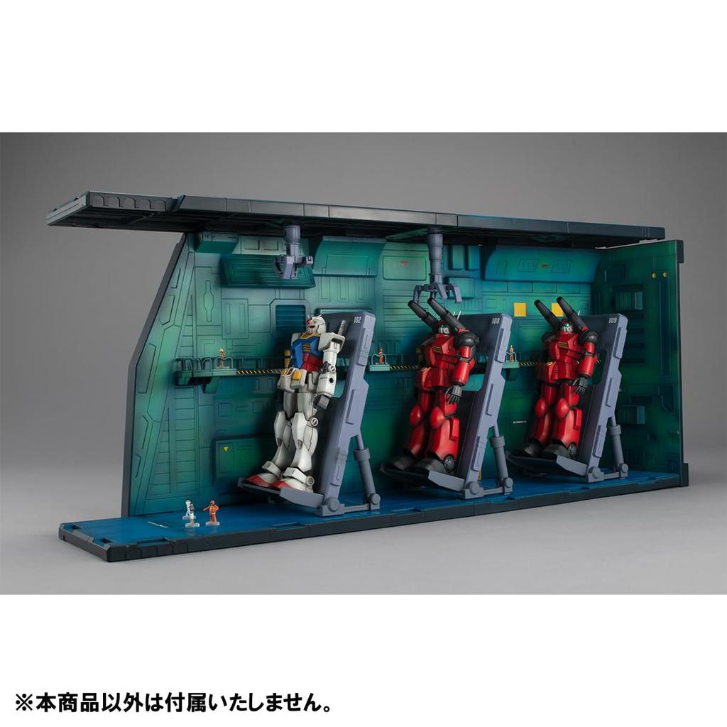 Realistic Model Series Mobile Suit Gundam HG White Base Catapult Deck ANIME EDITION 200mm ABS Painted Model (for 1/144 series) Approx. Semi-Finished