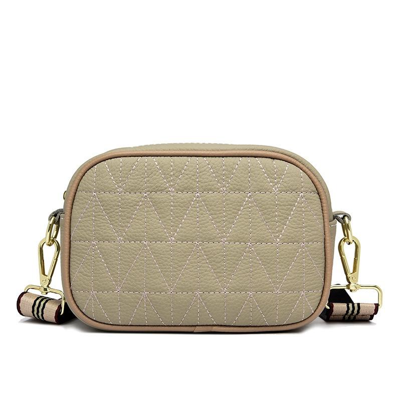 New Women's Fashion Urban Simple Messenger Bag Simple Shoulder Bag Embroidered Thread Small Square Bag