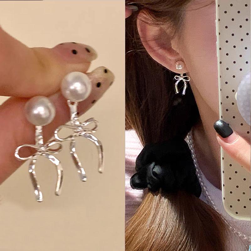 925 Sterling Silver Women's Ear Piercing Earrings - Versatile Cartilage Studs for Comfortable Sleeping