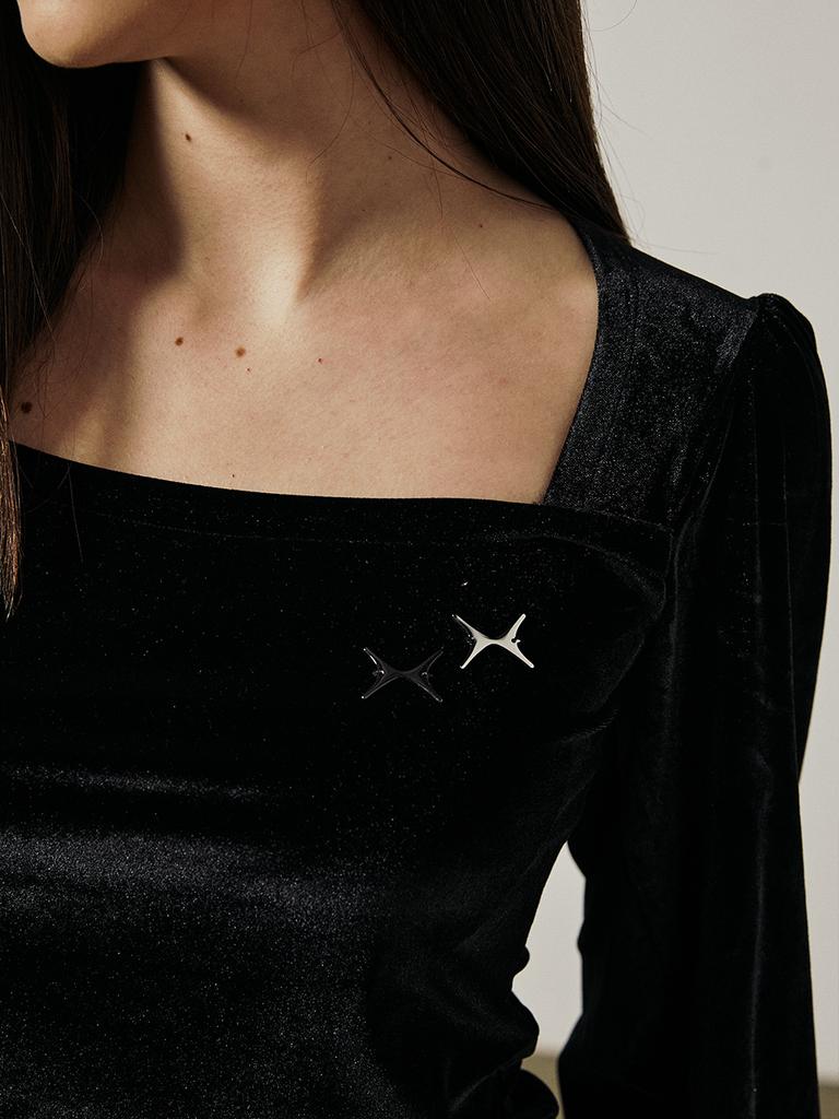 KITTY POTTERY Velvet Square-Neck Long Sleeve [Black]