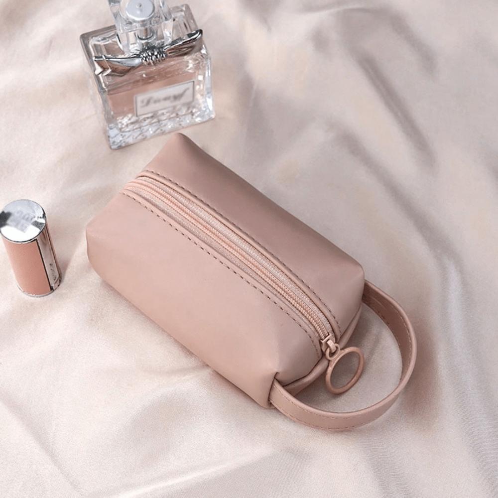 High Capacity Portable Lipstick Cosmetic Bag Mini Key Coin Purse PU Leather Bag For Jewelry Makeup Travel Toiletry Organizer Essentials