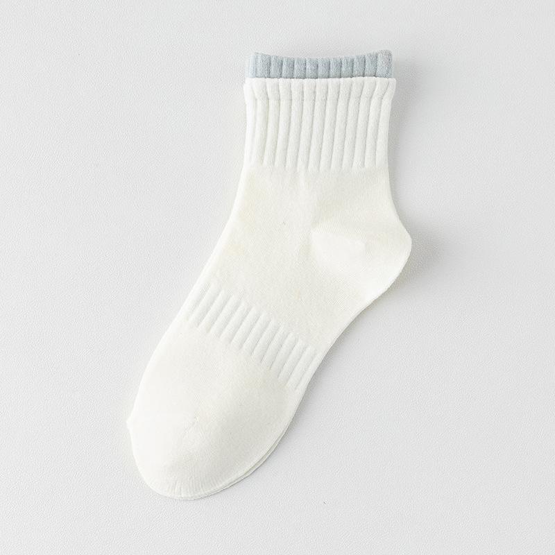 

Женские весенне-осенние бесшовные влагоотводящие дезодорирующие дышащие спортивные короткие хлопковые носки 1 pair