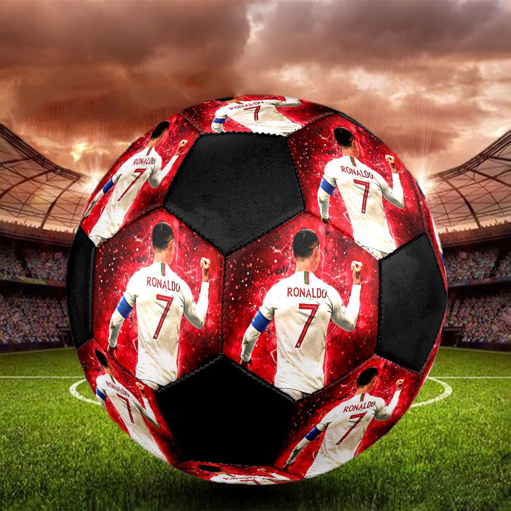 CR7 Imprimé taille 5 Ballon de Football, coloré, adapté à tous les âges, cousu à la machine, matériau PVC, qualité compétition, durable et à rebond élevé