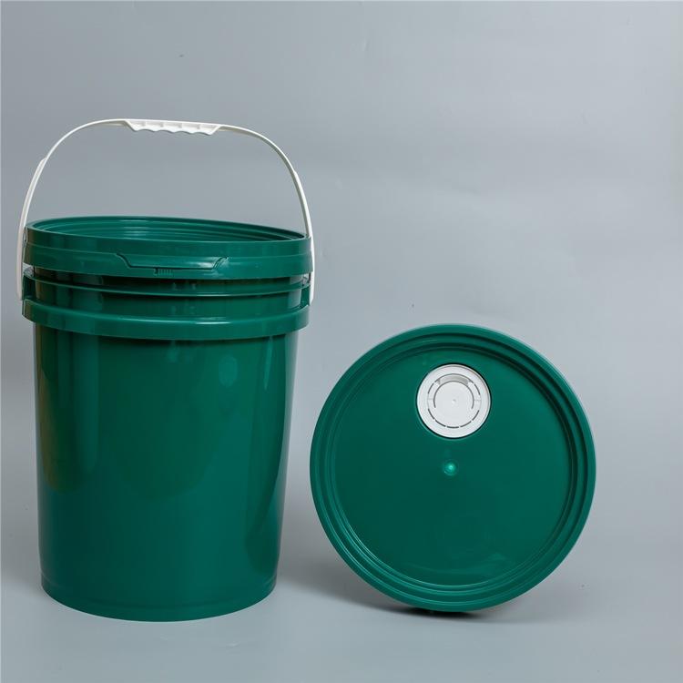 10 Buckets and 10 Lids, Black (4.4 Gallon) - Plastic Material,20L Plastic Barrel Car Bucket, Kimchi Bucket